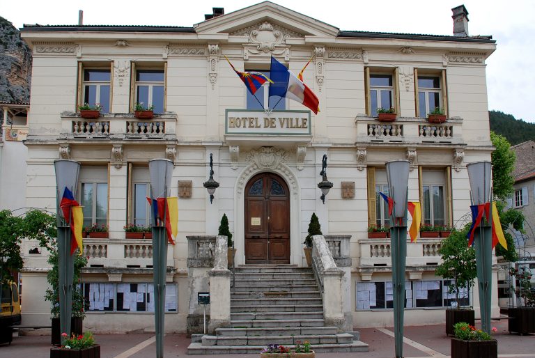 Castellane  (04120)